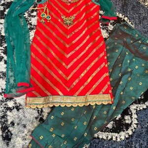 Indian Pakistani Punjabi - kids salwar suit